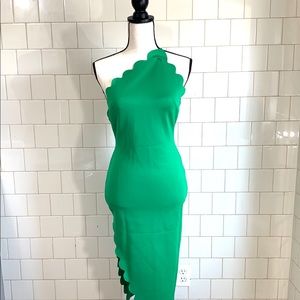 🆕 ASOS Design scallop detail body on dress